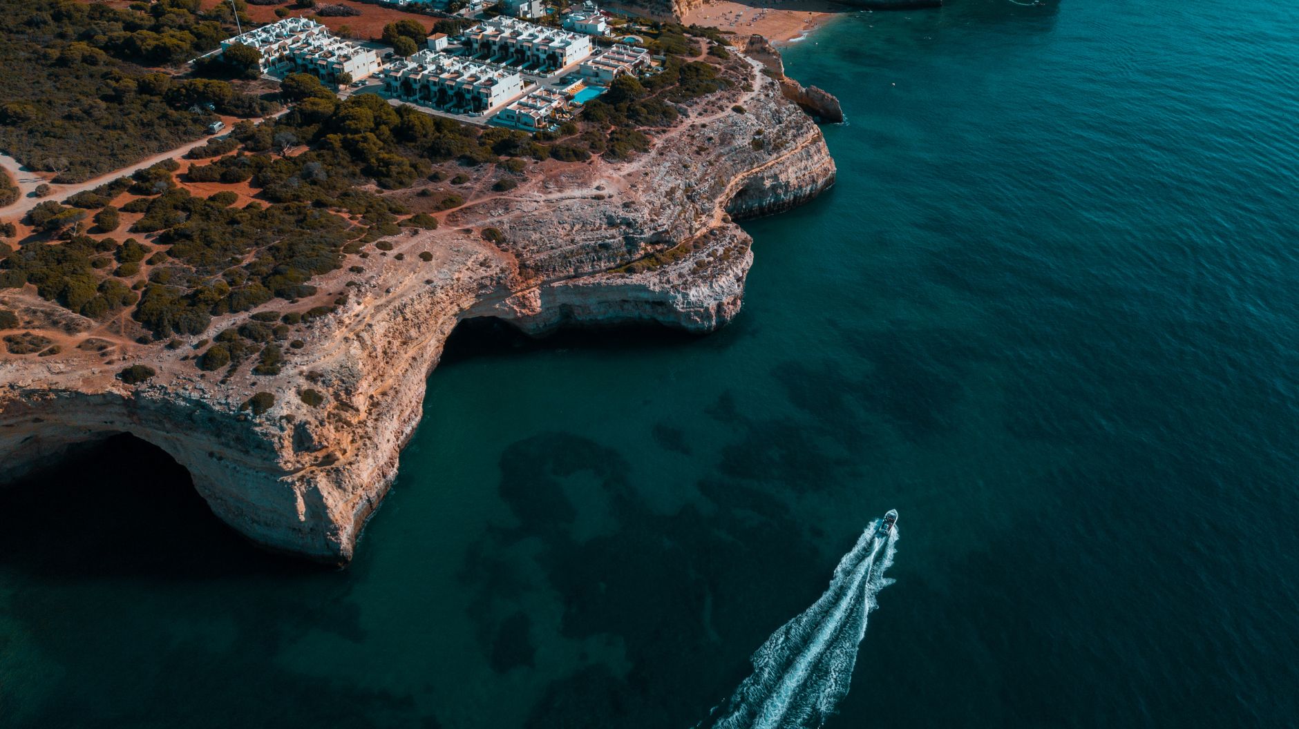 Discover the Charm of Hotel Paiva in Algarve, Portugal